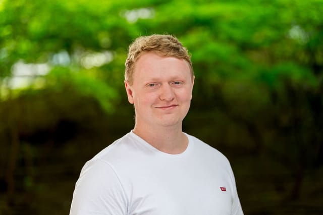 Waldemar Enns - Software Developer and Consultant